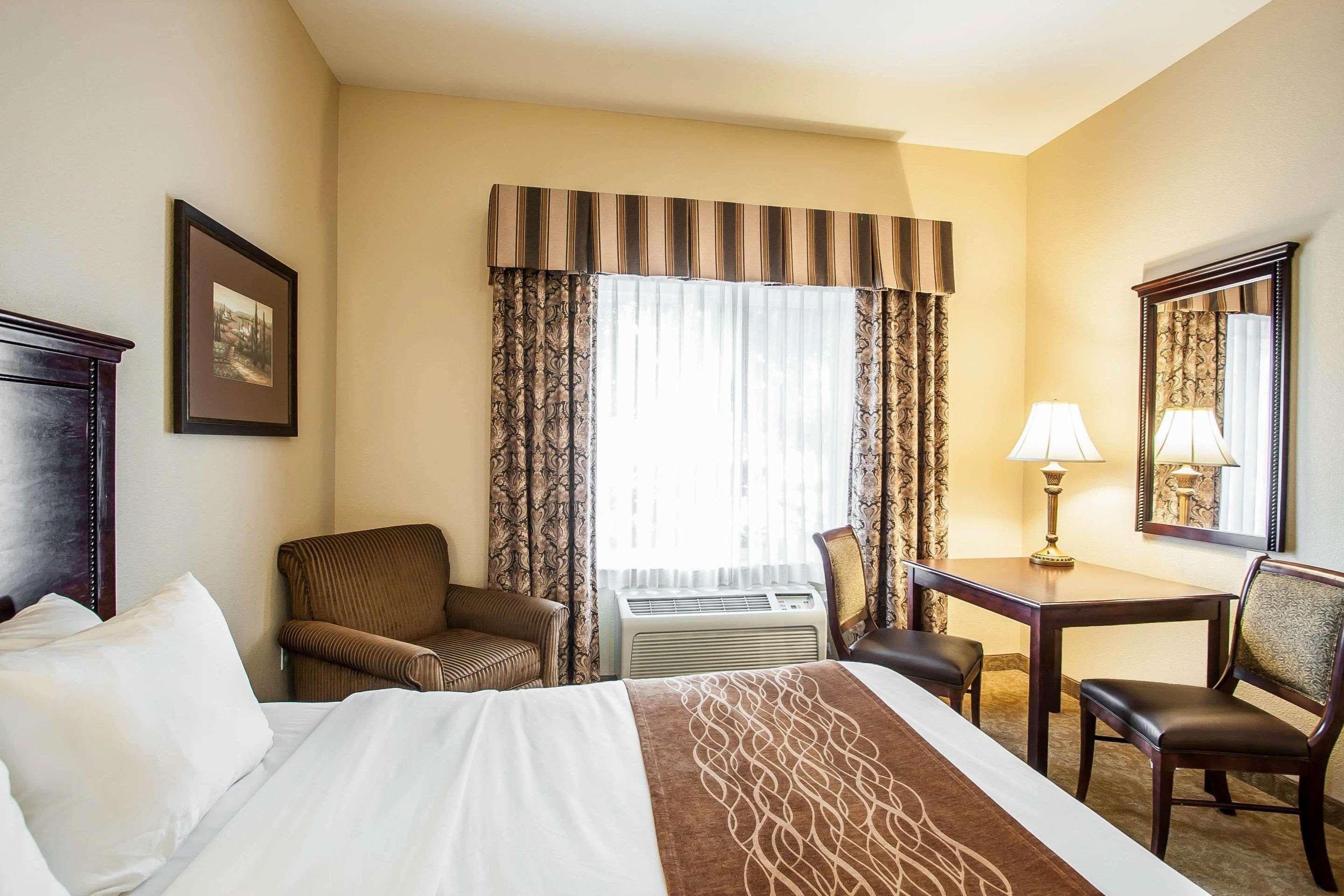 Comfort Inn&Suites McMinnville Eksteriør bilde